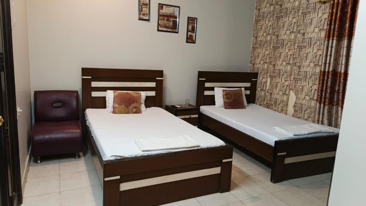 Al Raheem Guest House Гайдарабад Екстер'єр фото